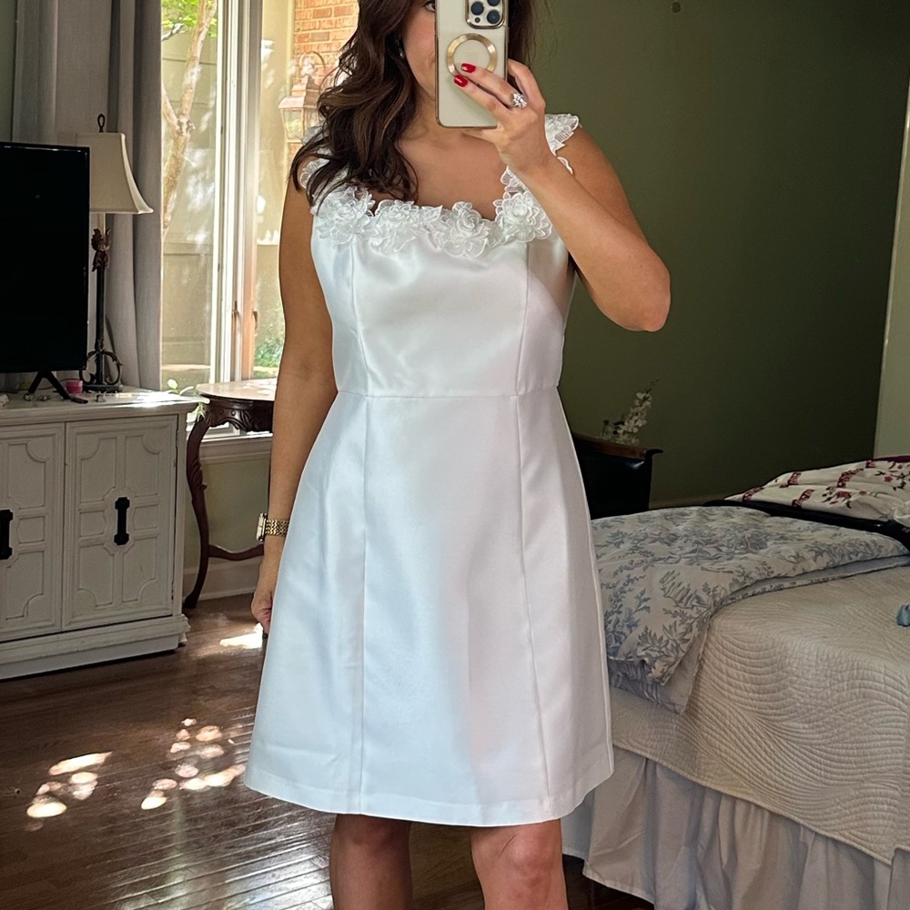 Adrianna Papell White Mikado with floral accents Detail Dress